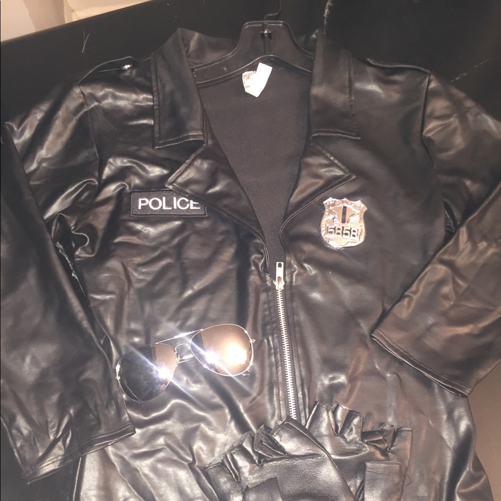 Police costume